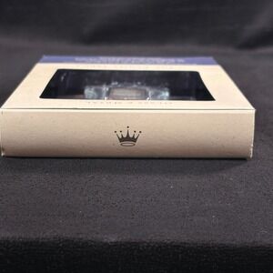 Hallmark 2002 Keepsake Family Tree Ornament‎ "A Link to Yesterday" Photo Holder